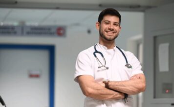 Bogdan Veleušić iz Kneževa niže desetke na medicini i piše prvi naučni rad